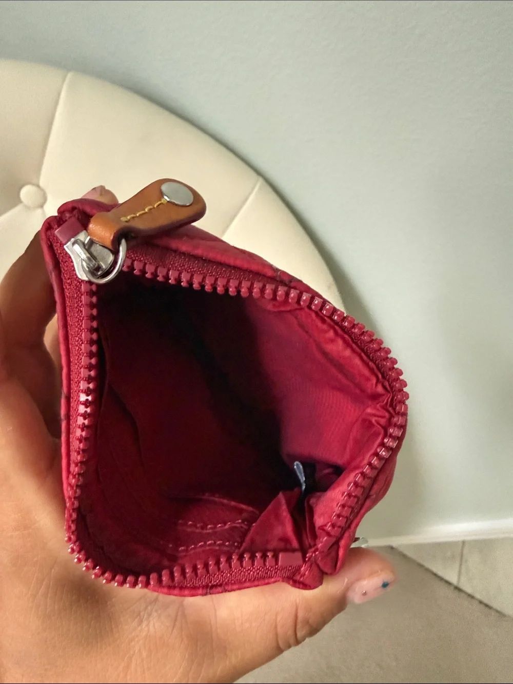Mz Wallace Flat Metro Key Pouch Quilted Zip Card Case in Red Silver Accents